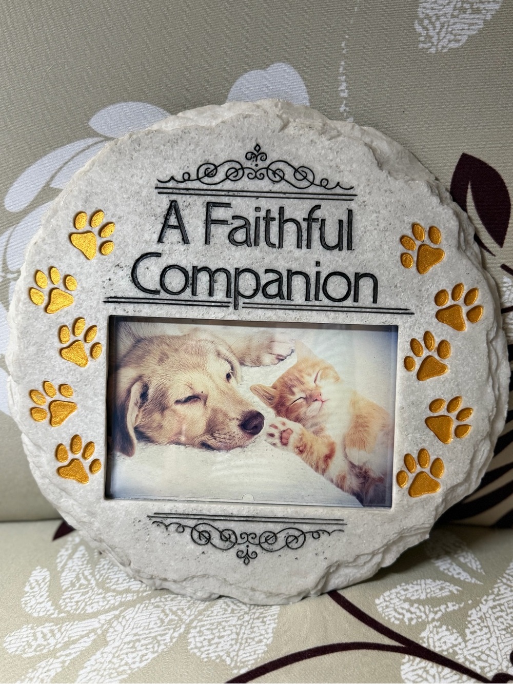 A Faithful Companion Decorative Photo Frame - White with Gold Paw Prints